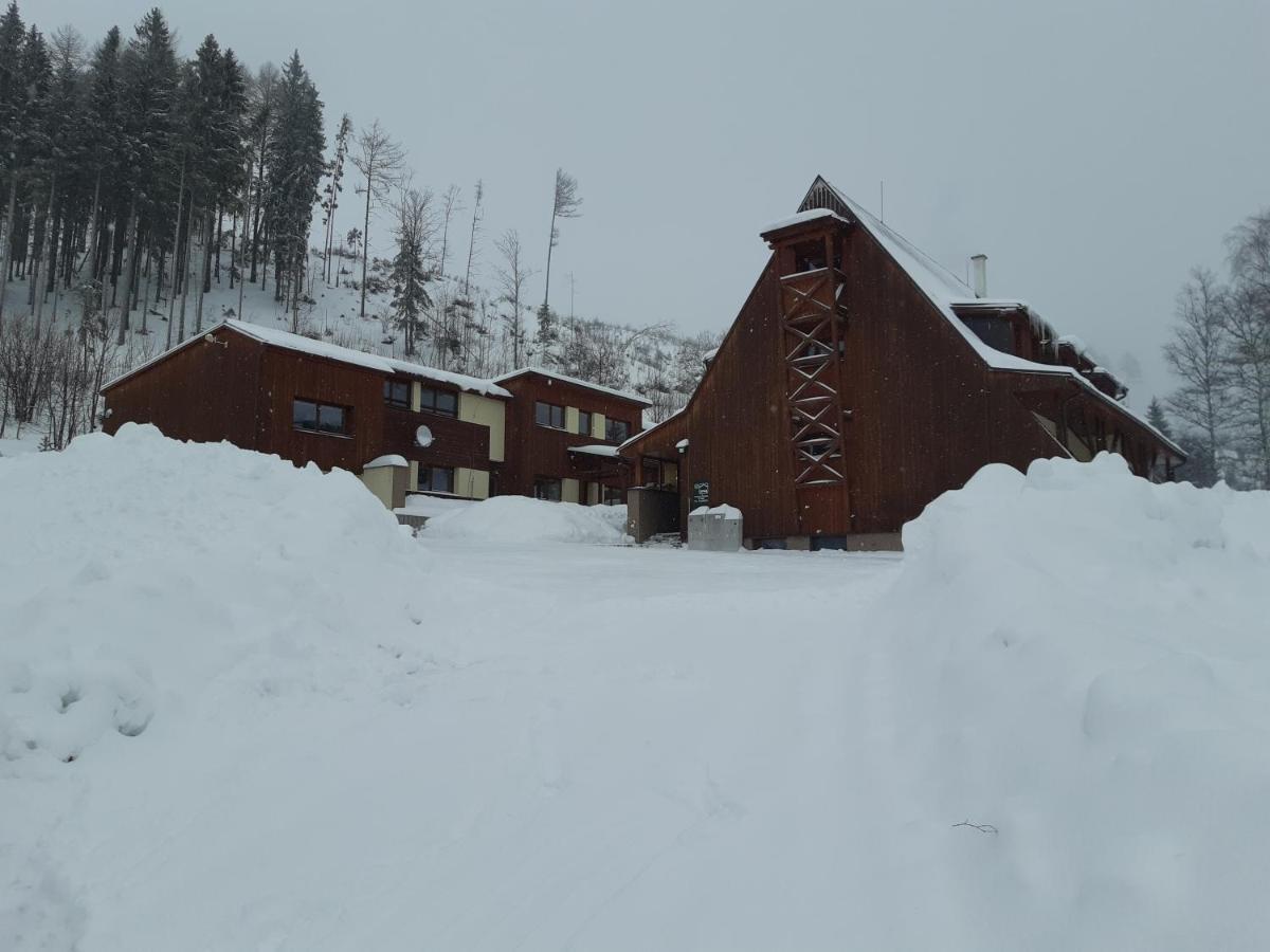 Appartamento Tri Studnicky Sprava Tanapu Vysoké Tatry Esterno foto